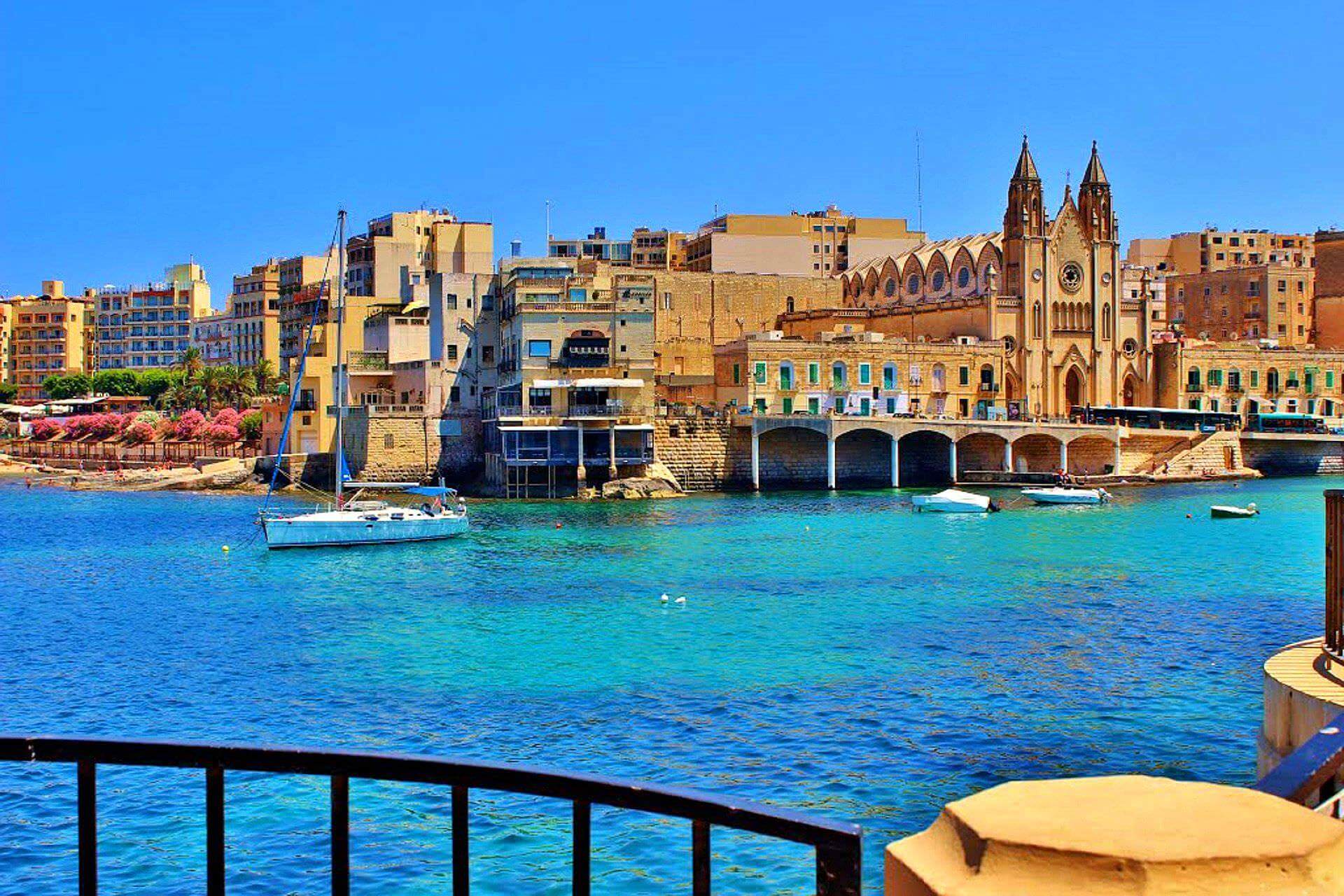 Khí hậu Malta ấm áp và khô ráo